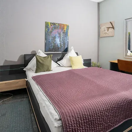 Quarto em Acomodações Particulares Rheinzeit Coblença